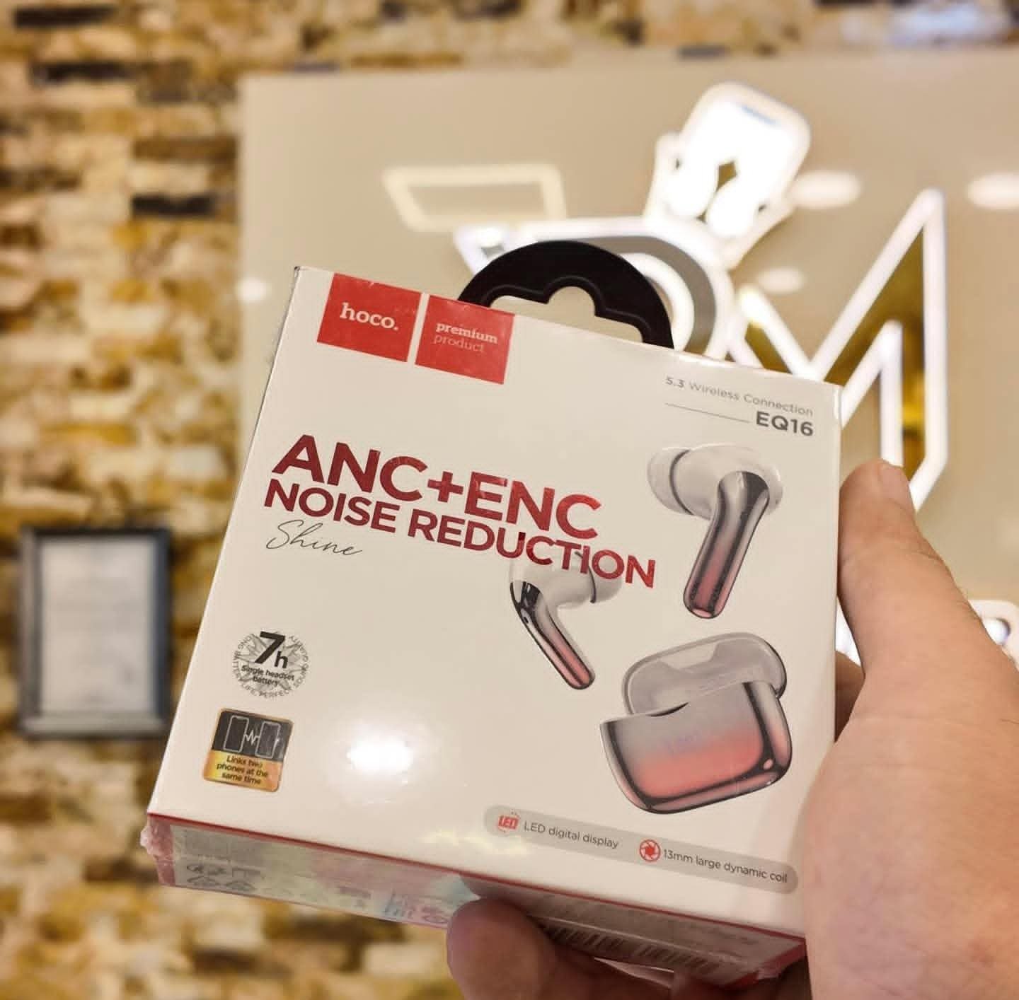 🎧 هندزفری earbuds وایرلس Hoco صدای خالص، سکوت واقعی!